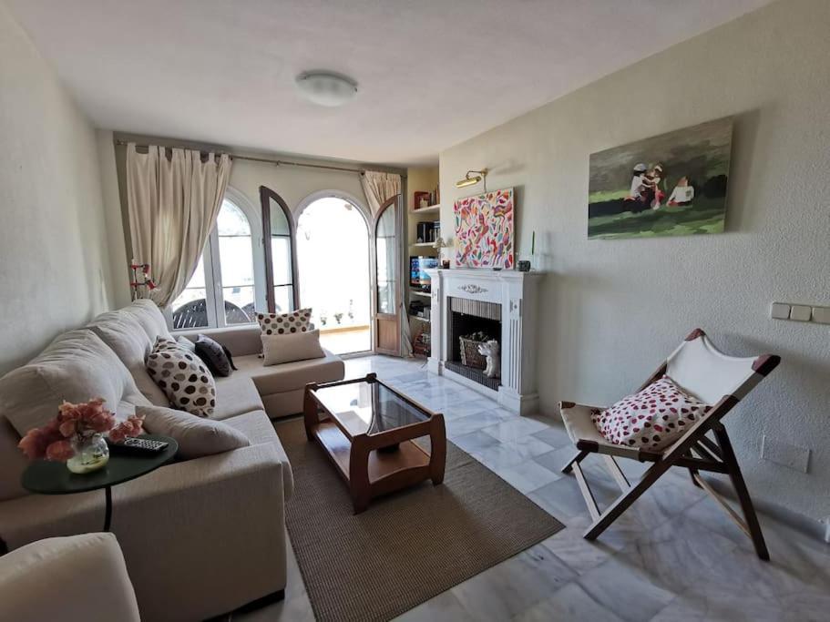 2Br+1Bthr Precioso Apartamento Con Vistas Al Mar Mijas Exterior photo